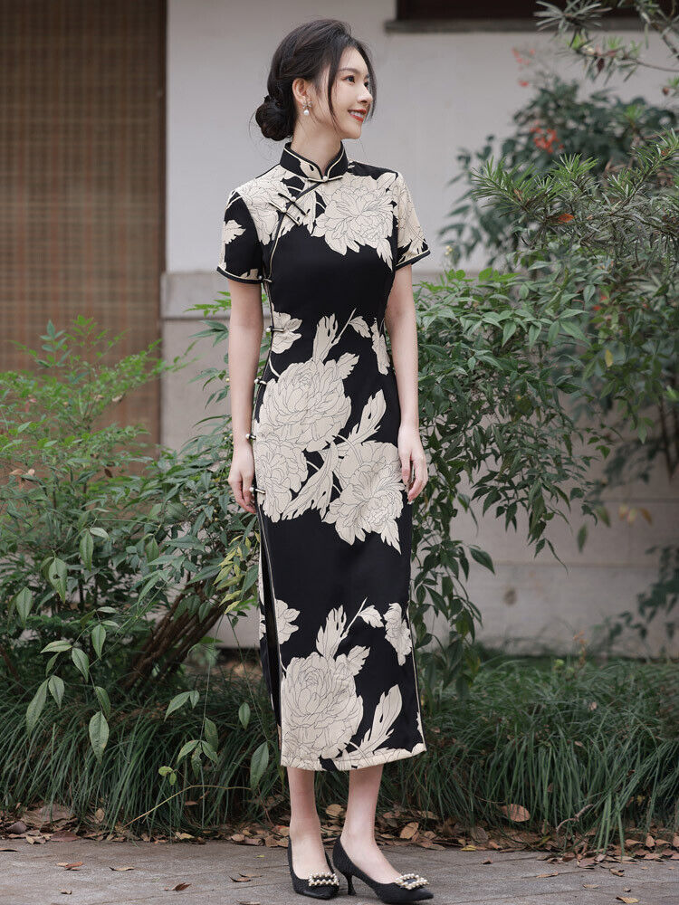 Luxurious Chinese Trimmed Large Ivory Floral Prints Black Cheongsam Qipao Dress