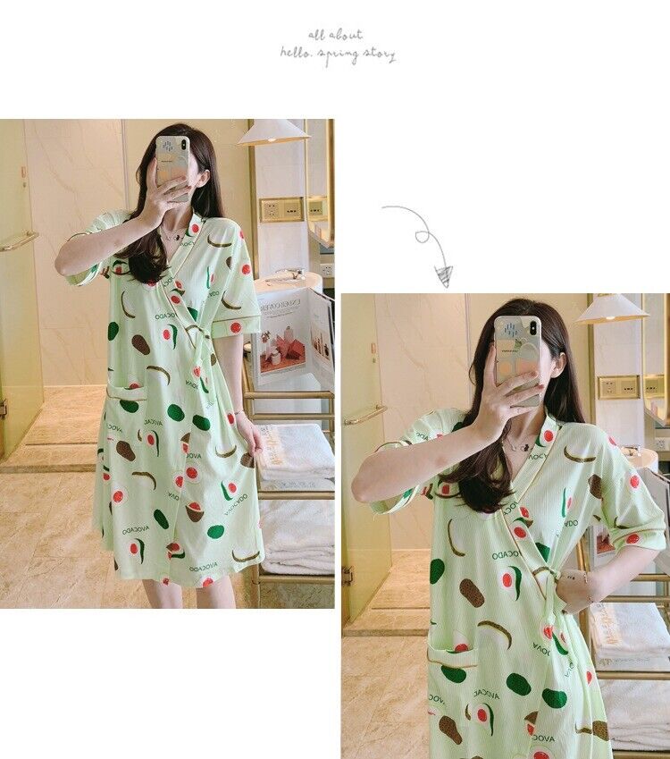 Fresh Avocado Delight: Long Cotton Kimono Dressing Gown with Avocado Print