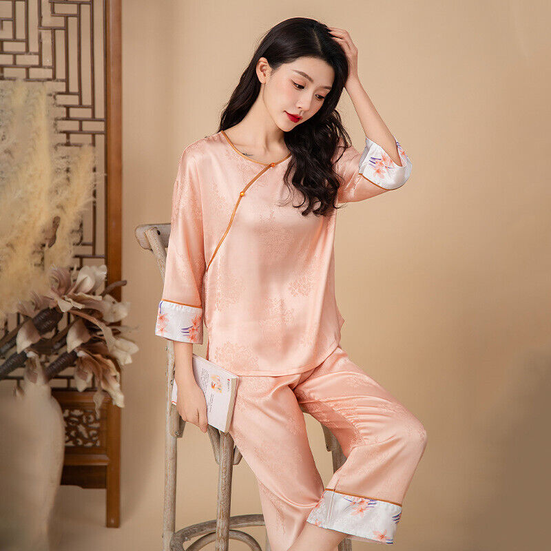 Elegant Chinese-Inspired Satin Rose Pink Floral Printing Pyjama Set for Women