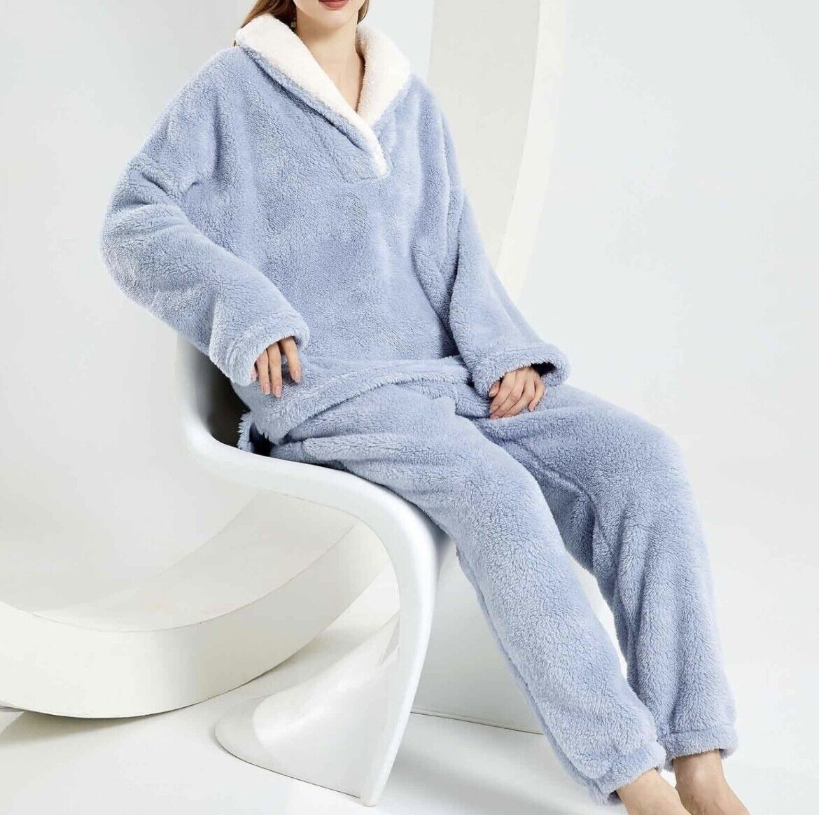 Ladies Luxurious Blue Fluffy Loungewear Pyjamas Set with Cosy Collar and Pockets