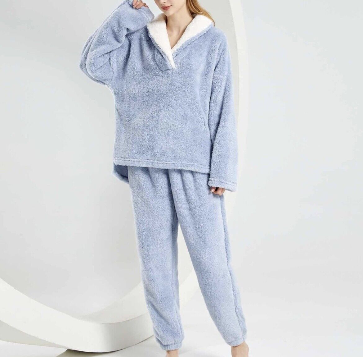 Ladies Luxurious Blue Fluffy Loungewear Pyjamas Set with Cosy Collar and Pockets