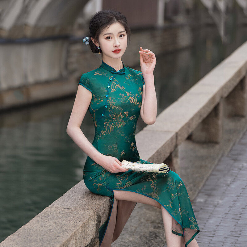 Chinese Elegant Emerald Satin Cheongsam Qipao Dress with Golden Mountain Motif