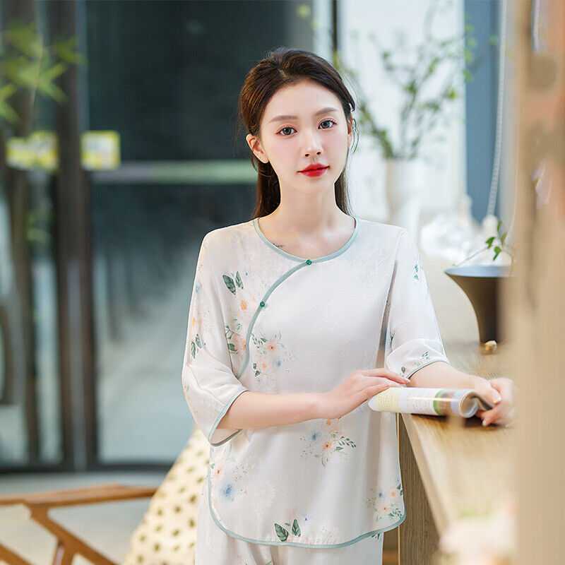 Elegant Chinese-Inspired Satin Serene Green Floral Printing Pyjama Set for Women