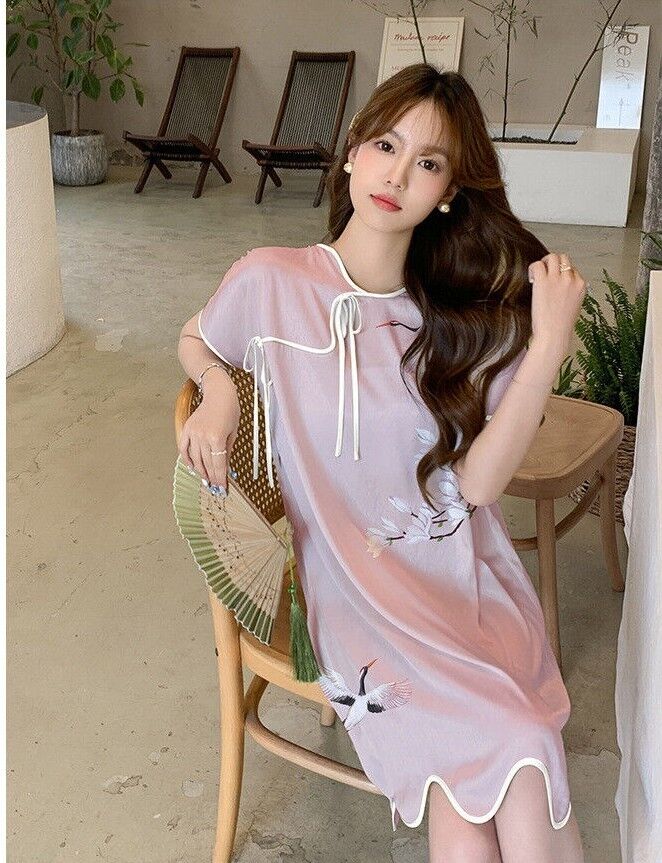 Ladies Light Pink Crane Magnolia Print Chinese Knee Length Nightdress Nightie