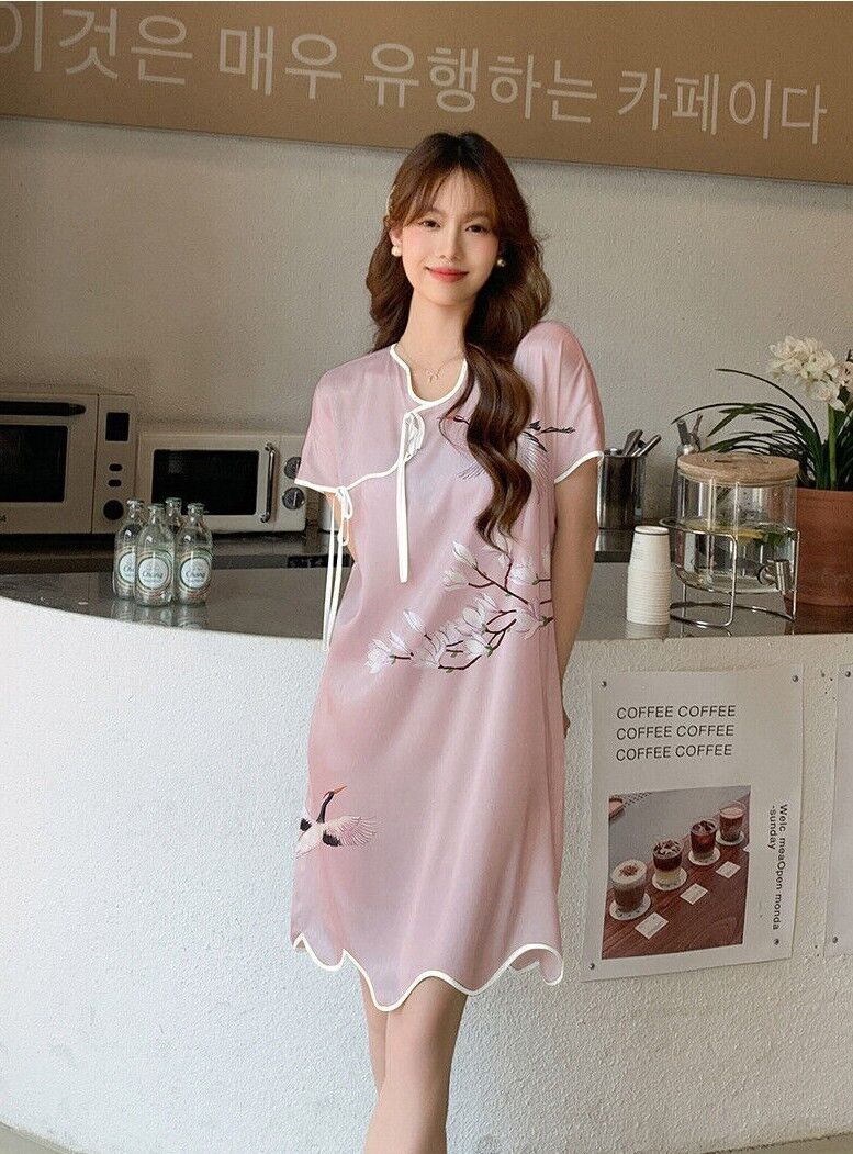 Ladies Light Pink Crane Magnolia Print Chinese Knee Length Nightdress Nightie