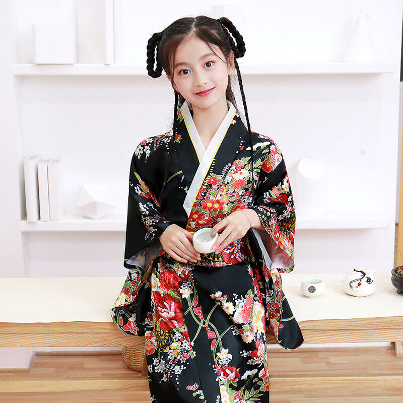 New Japanese Childrens Girls Black with Flower Prints Long Kimono Outfit gjk7